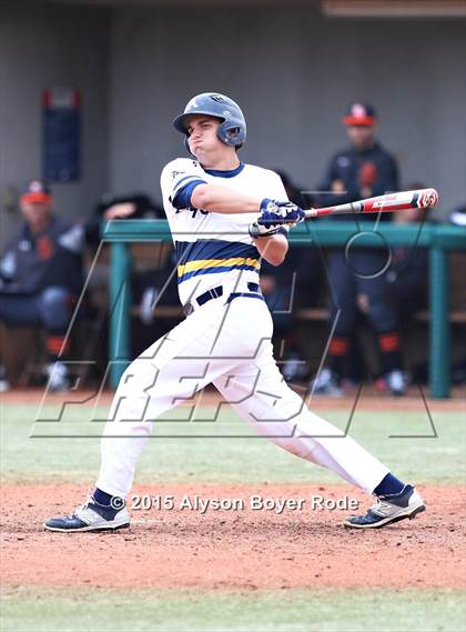 Thumbnail 3 in St. Thomas Aquinas vs. Huntington Beach (National High School Invitational) photogallery.