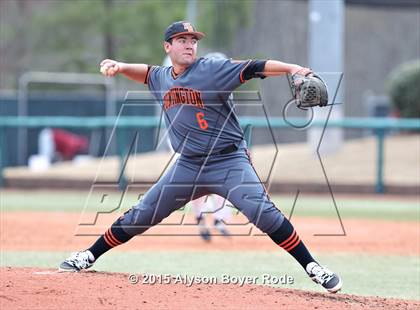 Thumbnail 2 in St. Thomas Aquinas vs. Huntington Beach (National High School Invitational) photogallery.