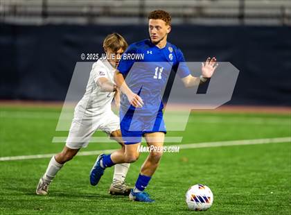 Thumbnail 3 in Guerin Catholic vs. Indianapolis Bishop Chatard (IHSAA 2A State Final) photogallery.