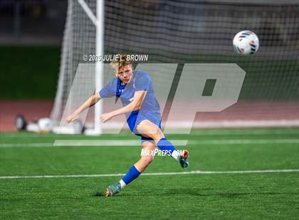 Thumbnail 3 in Guerin Catholic vs. Indianapolis Bishop Chatard (IHSAA 2A State Final) photogallery.