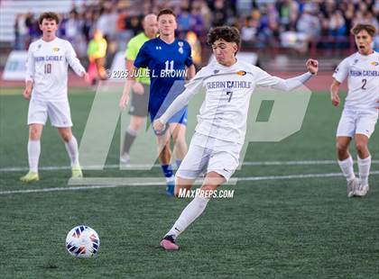 Thumbnail 3 in Guerin Catholic vs. Indianapolis Bishop Chatard (IHSAA 2A State Final) photogallery.