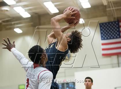 Thumbnail 3 in Stevens vs. O'Connor photogallery.