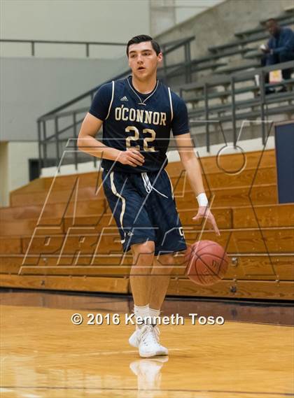 Thumbnail 3 in Stevens vs. O'Connor photogallery.