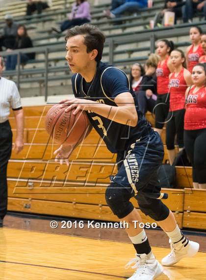 Thumbnail 1 in Stevens vs. O'Connor photogallery.