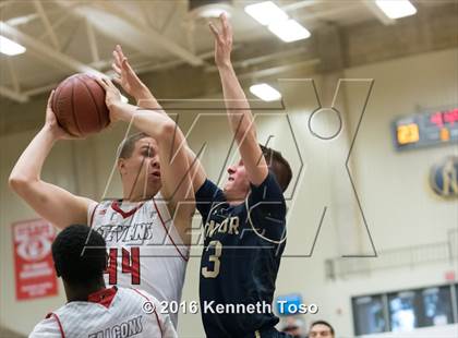 Thumbnail 3 in Stevens vs. O'Connor photogallery.
