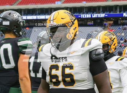 Thumbnail 1 in Fort Bend Marshall vs. Iowa Colony (UIL 5A-DII Football Semi-Regional) photogallery.