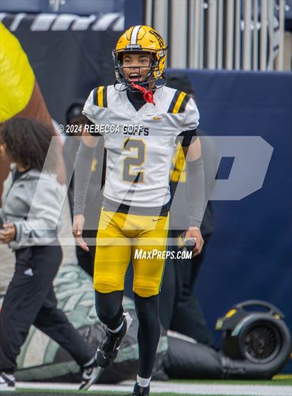 Thumbnail 1 in Fort Bend Marshall vs. Iowa Colony (UIL 5A-DII Football Semi-Regional) photogallery.