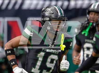 Thumbnail 2 in Fort Bend Marshall vs. Iowa Colony (UIL 5A-DII Football Semi-Regional) photogallery.
