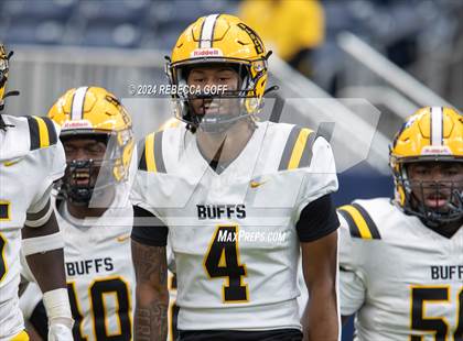Thumbnail 2 in Fort Bend Marshall vs. Iowa Colony (UIL 5A-DII Football Semi-Regional) photogallery.