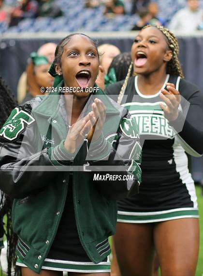 Thumbnail 1 in Fort Bend Marshall vs. Iowa Colony (UIL 5A-DII Football Semi-Regional) photogallery.