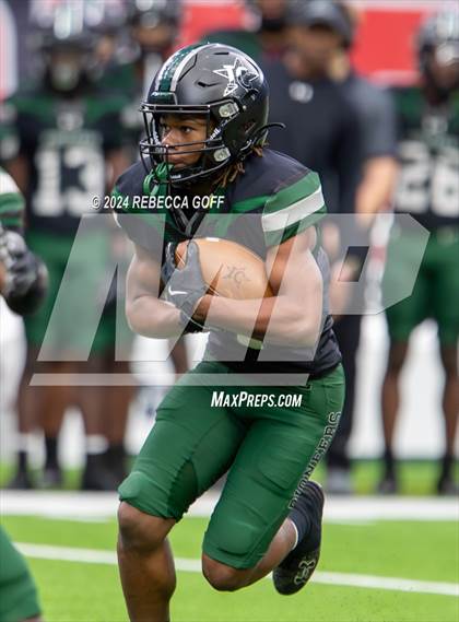 Thumbnail 3 in Fort Bend Marshall vs. Iowa Colony (UIL 5A-DII Football Semi-Regional) photogallery.