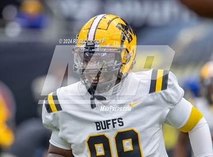 Thumbnail 3 in Fort Bend Marshall vs. Iowa Colony (UIL 5A-DII Football Semi-Regional) photogallery.