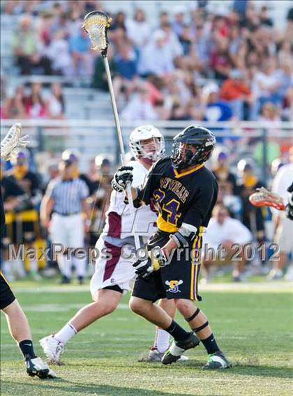 Thumbnail 1 in Sayville vs Garden City (NYSPHSAA Class B Regional Final) photogallery.
