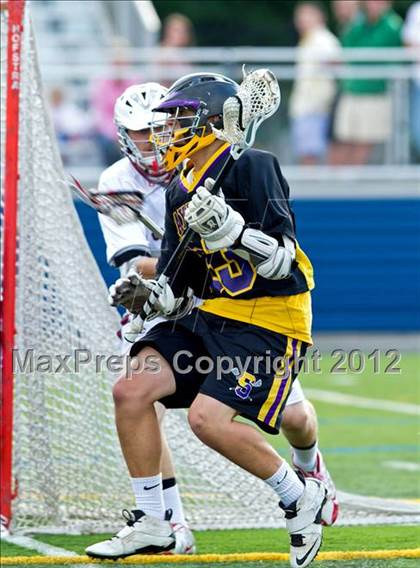 Thumbnail 1 in Sayville vs Garden City (NYSPHSAA Class B Regional Final) photogallery.