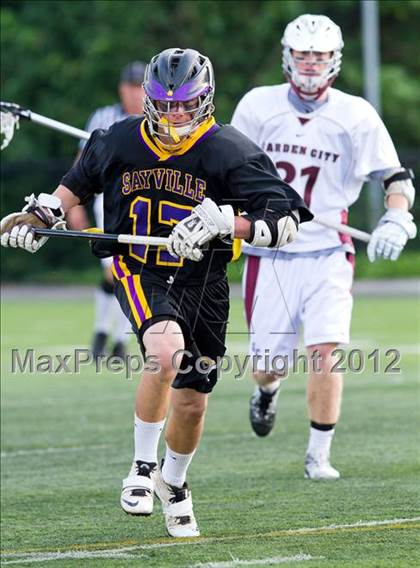 Thumbnail 3 in Sayville vs Garden City (NYSPHSAA Class B Regional Final) photogallery.
