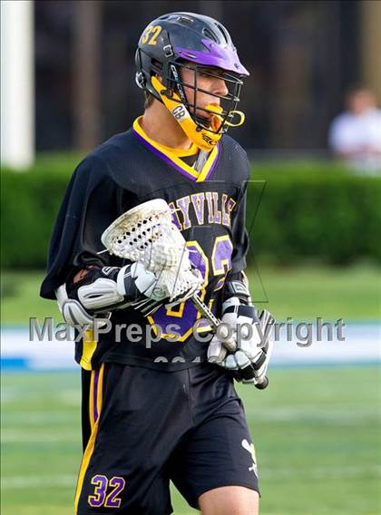Thumbnail 2 in Sayville vs Garden City (NYSPHSAA Class B Regional Final) photogallery.