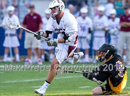 Thumbnail 3 in Sayville vs Garden City (NYSPHSAA Class B Regional Final) photogallery.