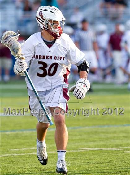 Thumbnail 1 in Sayville vs Garden City (NYSPHSAA Class B Regional Final) photogallery.