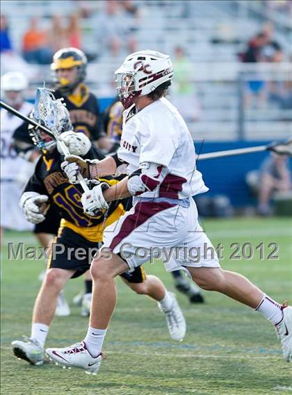 Thumbnail 1 in Sayville vs Garden City (NYSPHSAA Class B Regional Final) photogallery.