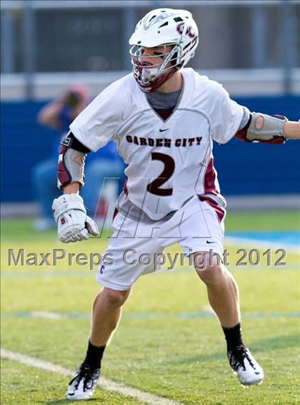 Thumbnail 2 in Sayville vs Garden City (NYSPHSAA Class B Regional Final) photogallery.