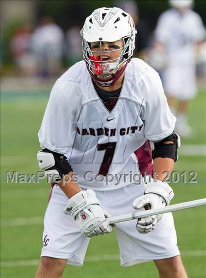 Thumbnail 3 in Sayville vs Garden City (NYSPHSAA Class B Regional Final) photogallery.