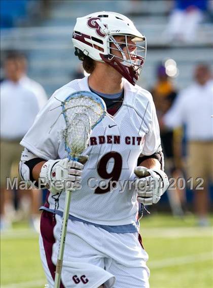 Thumbnail 2 in Sayville vs Garden City (NYSPHSAA Class B Regional Final) photogallery.