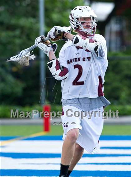 Thumbnail 2 in Sayville vs Garden City (NYSPHSAA Class B Regional Final) photogallery.