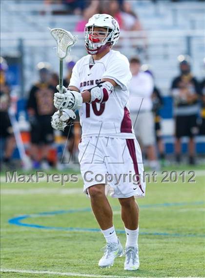 Thumbnail 3 in Sayville vs Garden City (NYSPHSAA Class B Regional Final) photogallery.