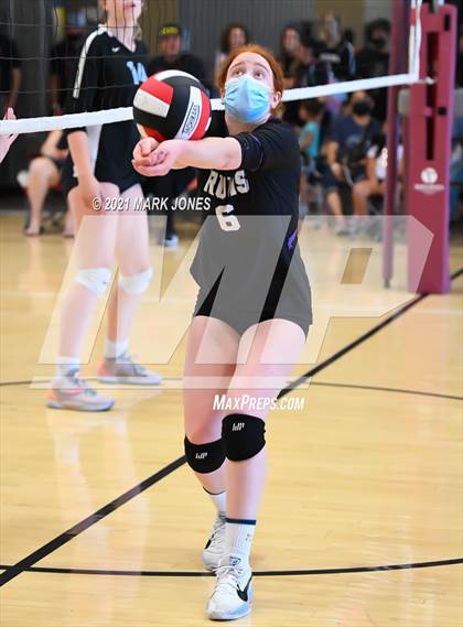 Thumbnail 2 in Rincon/University vs. Cactus (EPIC Tournament Chandler Prep Invite) photogallery.