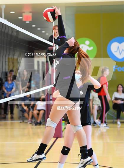 Thumbnail 2 in Rincon/University vs. Cactus (EPIC Tournament Chandler Prep Invite) photogallery.