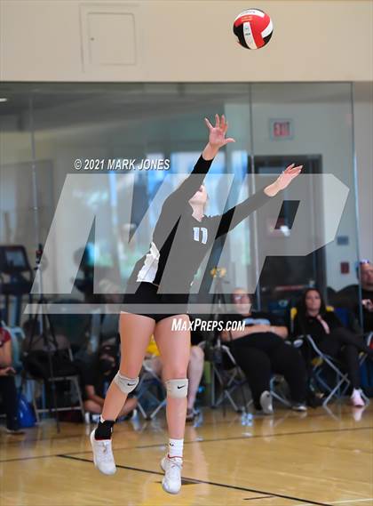 Thumbnail 2 in Rincon/University vs. Cactus (EPIC Tournament Chandler Prep Invite) photogallery.