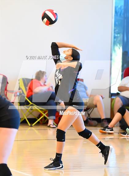 Thumbnail 3 in Rincon/University vs. Cactus (EPIC Tournament Chandler Prep Invite) photogallery.