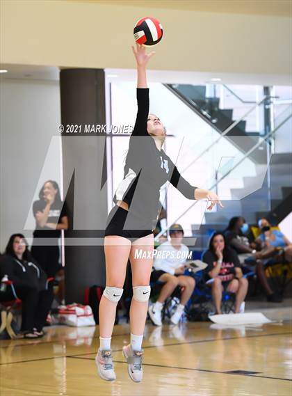 Thumbnail 1 in Rincon/University vs. Cactus (EPIC Tournament Chandler Prep Invite) photogallery.