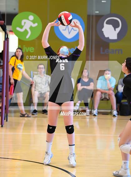 Thumbnail 3 in Rincon/University vs. Cactus (EPIC Tournament Chandler Prep Invite) photogallery.