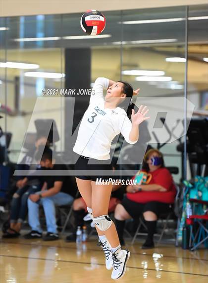 Thumbnail 2 in Rincon/University vs. Cactus (EPIC Tournament Chandler Prep Invite) photogallery.