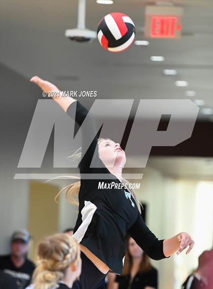 Thumbnail 1 in Rincon/University vs. Cactus (EPIC Tournament Chandler Prep Invite) photogallery.