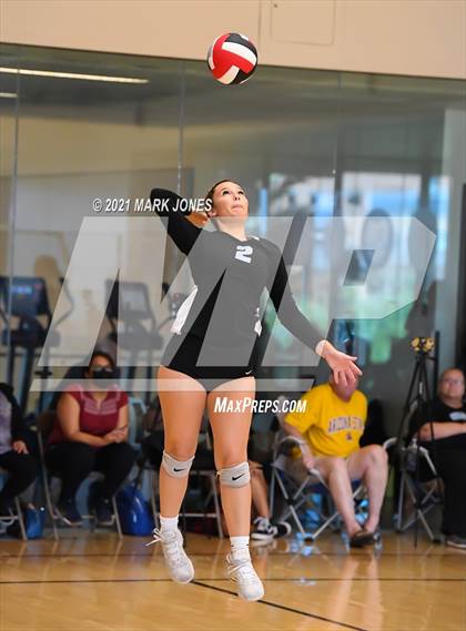 Thumbnail 3 in Rincon/University vs. Cactus (EPIC Tournament Chandler Prep Invite) photogallery.