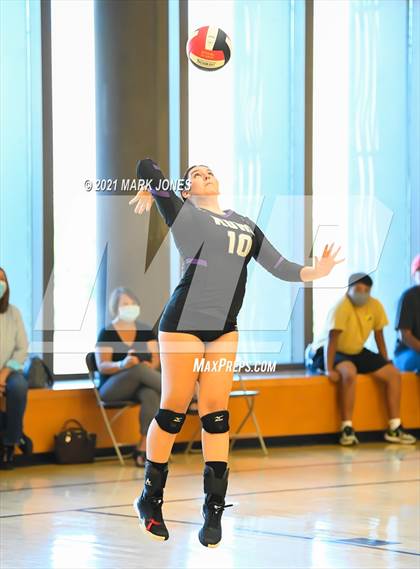 Thumbnail 1 in Rincon/University vs. Cactus (EPIC Tournament Chandler Prep Invite) photogallery.