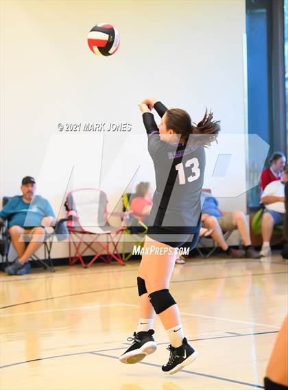 Thumbnail 1 in Rincon/University vs. Cactus (EPIC Tournament Chandler Prep Invite) photogallery.