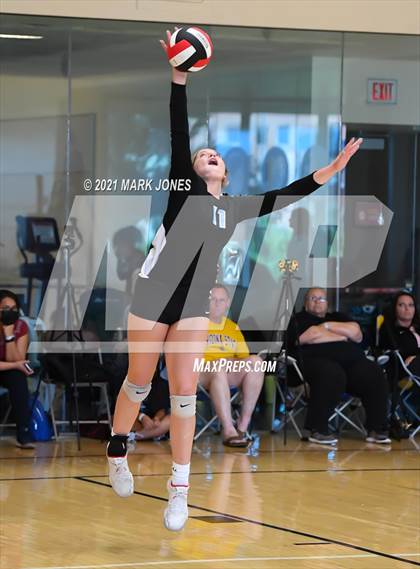 Thumbnail 3 in Rincon/University vs. Cactus (EPIC Tournament Chandler Prep Invite) photogallery.