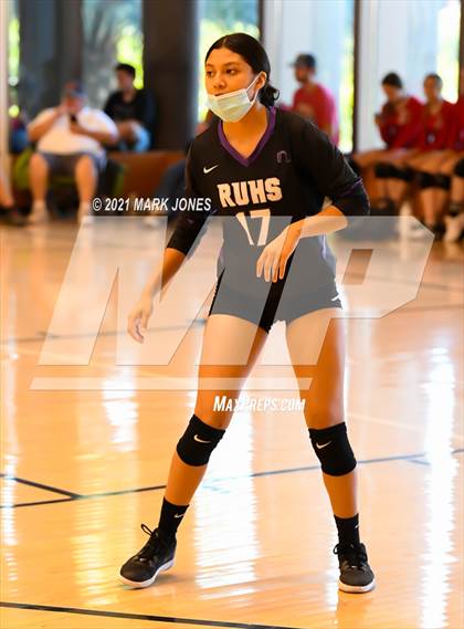 Thumbnail 1 in Rincon/University vs. Cactus (EPIC Tournament Chandler Prep Invite) photogallery.