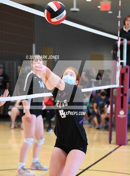 Thumbnail 3 in Rincon/University vs. Cactus (EPIC Tournament Chandler Prep Invite) photogallery.