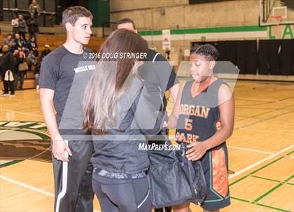 Thumbnail 3 in Morgan Park vs. Elk Grove (Oakland Legends Classic) photogallery.
