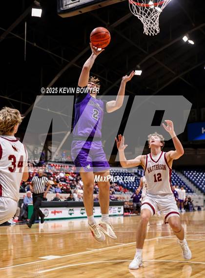 Thumbnail 2 in St. Francis DeSales vs Bishop Watterson (OHSAA D3 Central 2 District Championship) photogallery.