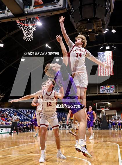 Thumbnail 2 in St. Francis DeSales vs Bishop Watterson (OHSAA D3 Central 2 District Championship) photogallery.