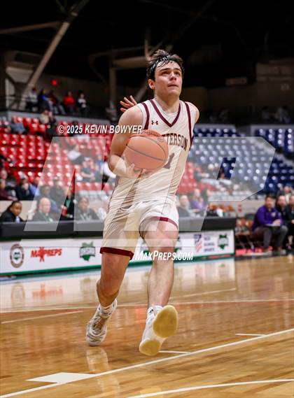 Thumbnail 1 in St. Francis DeSales vs Bishop Watterson (OHSAA D3 Central 2 District Championship) photogallery.