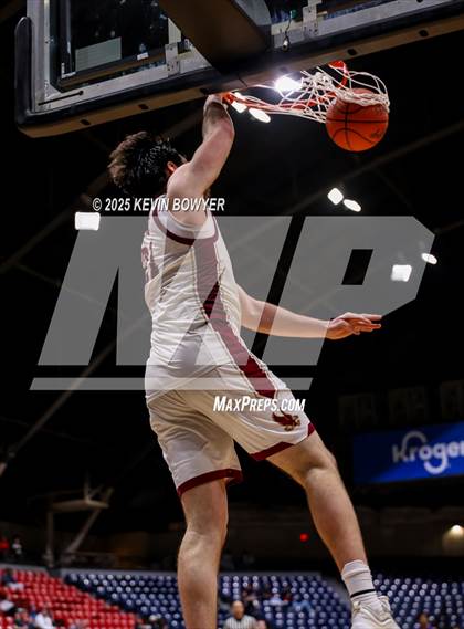 Thumbnail 2 in St. Francis DeSales vs Bishop Watterson (OHSAA D3 Central 2 District Championship) photogallery.