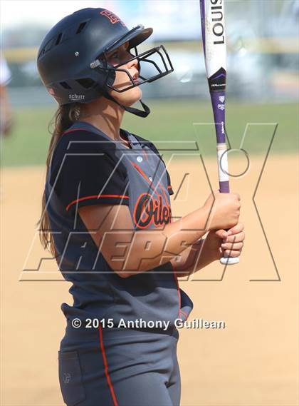 Thumbnail 2 in El Modena vs Huntington Beach (CIF SS 2nd Round Playoff) photogallery.