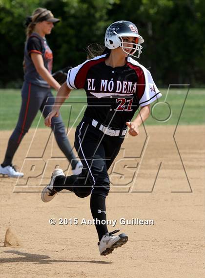 Thumbnail 2 in El Modena vs Huntington Beach (CIF SS 2nd Round Playoff) photogallery.