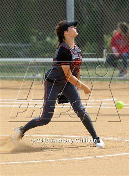 Thumbnail 3 in El Modena vs Huntington Beach (CIF SS 2nd Round Playoff) photogallery.